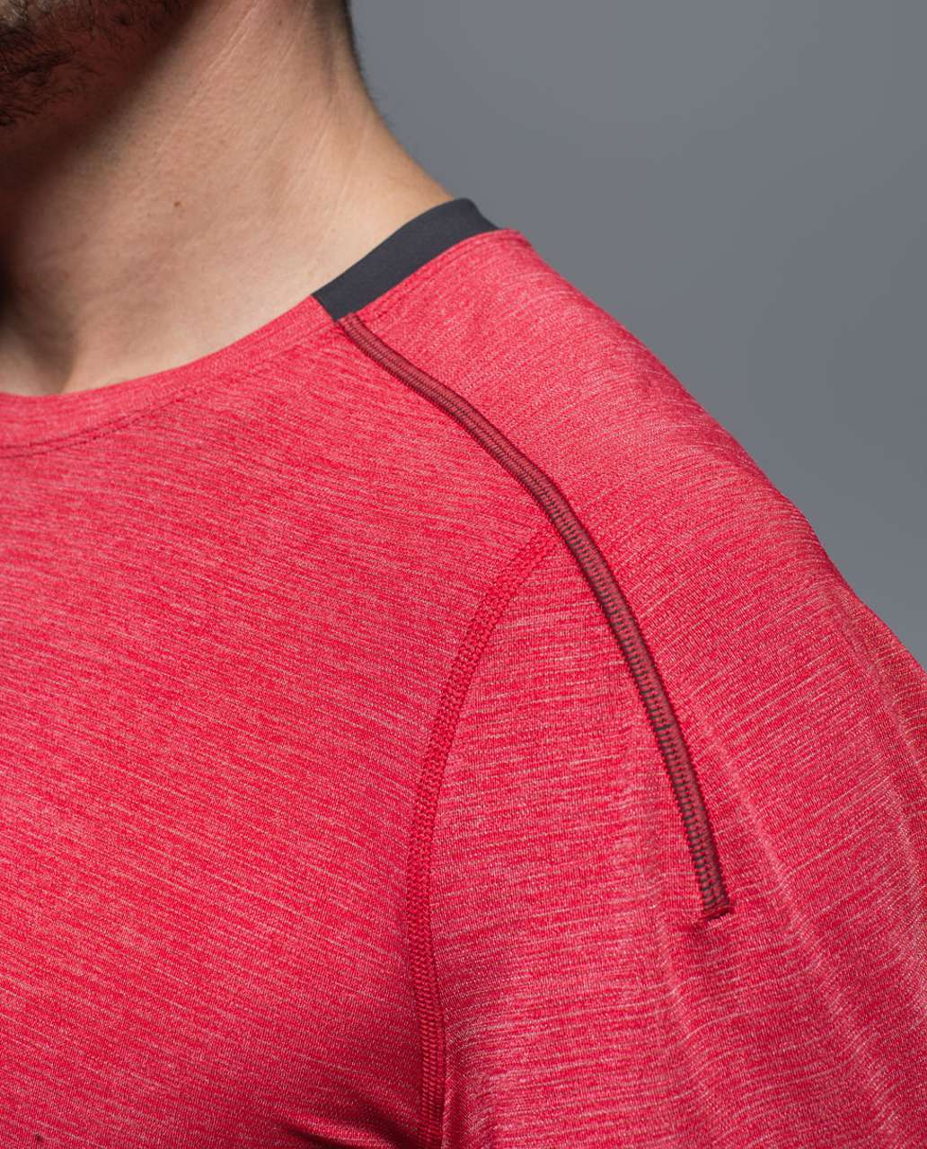 Lululemon Assert Tech Short Sleeve - Heathered Royal Red / Soot