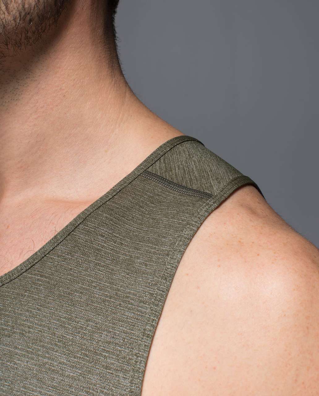 Lululemon Open Air Tank - Heathered Fatigue Green