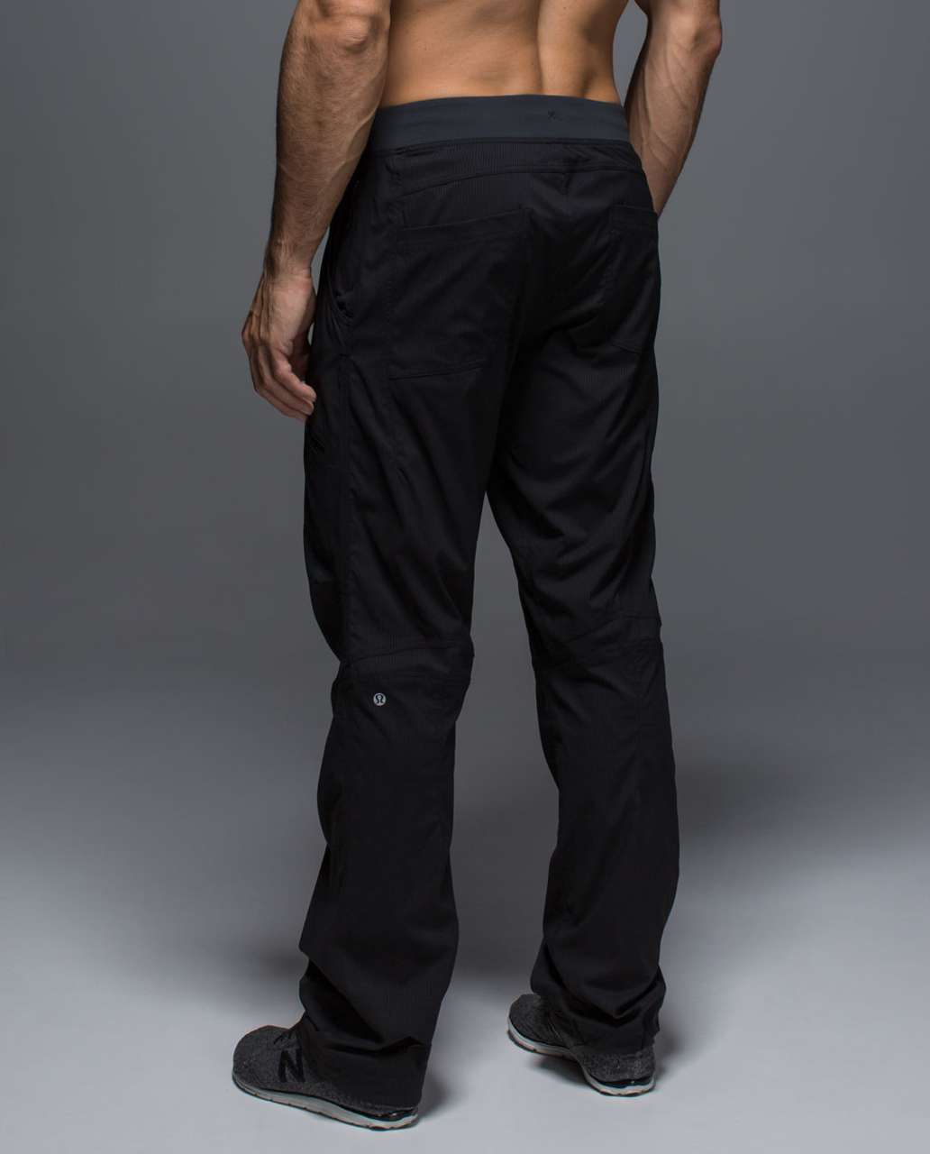 Lululemon Seawall Track Pant II - Black / Deep Coal