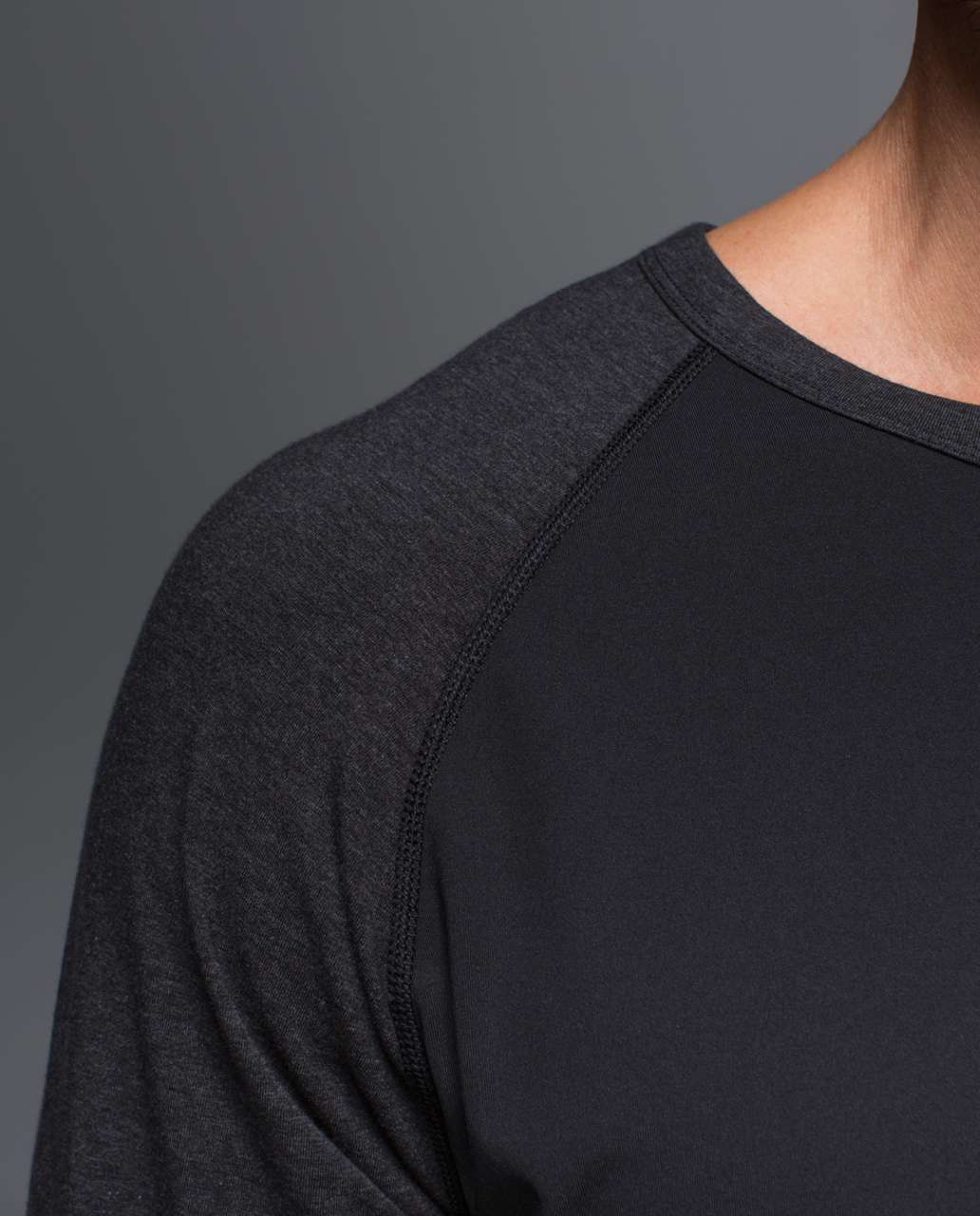 Lululemon Ball Sport T - Black / Heathered Black