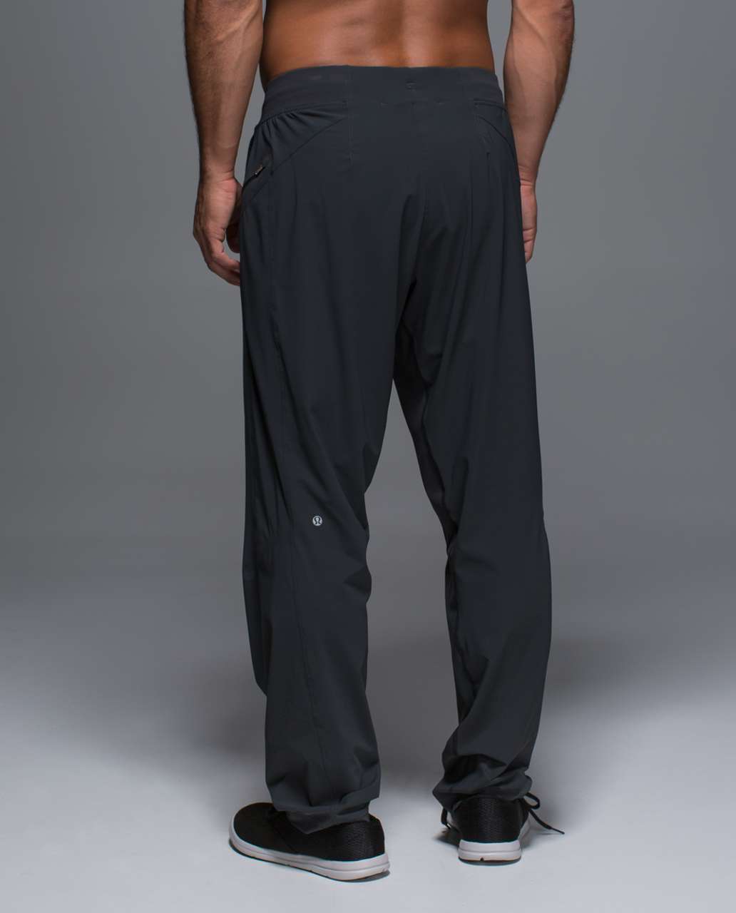 Lululemon Assert Pant - Deep Coal - lulu fanatics