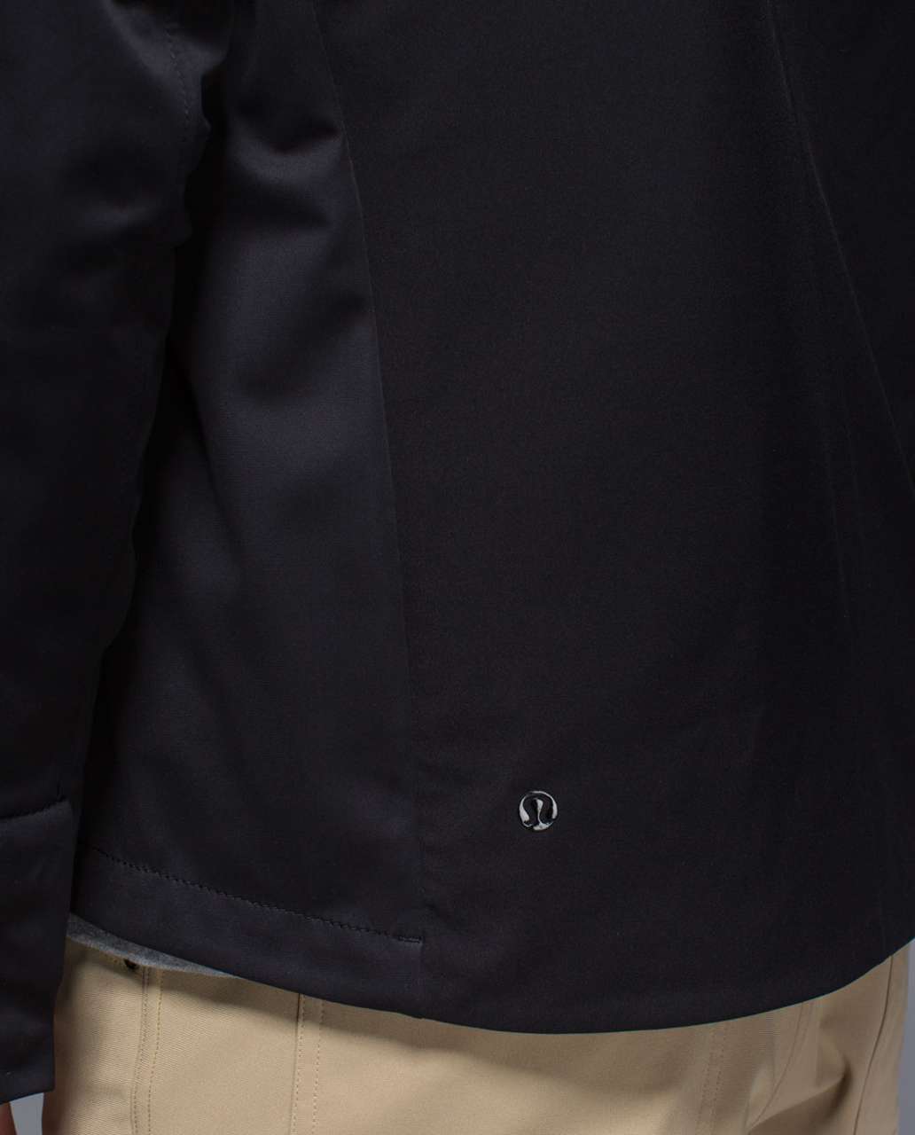 Lululemon Mobility Jacket - Black /  Deep Coal