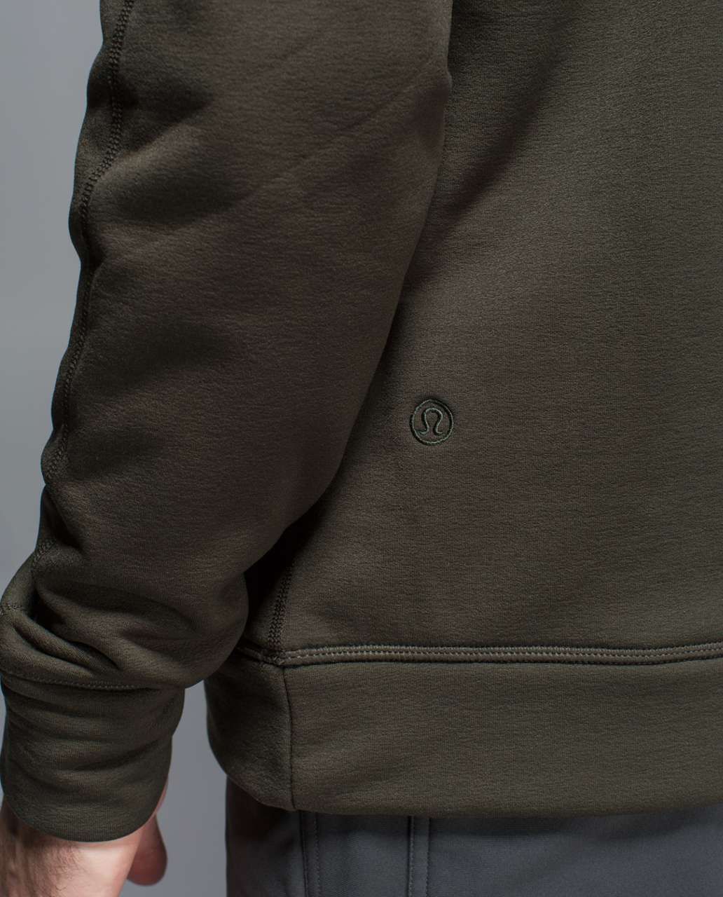 Lululemon Revolution Crew - Deep Camo