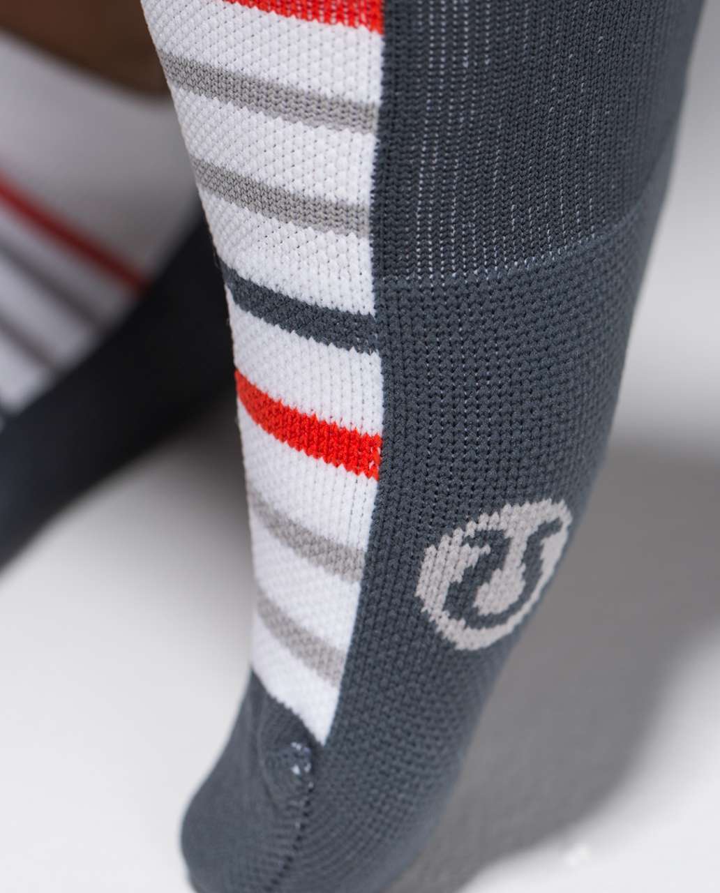 Lululemon No Show Ultimate Run Sock - 5x10 Stripe Flaming Tomato