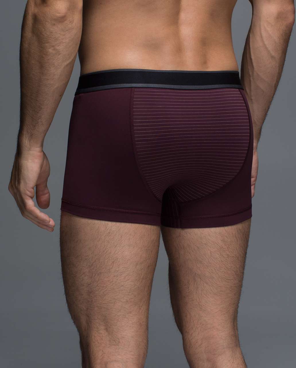 Lululemon Studio Boxer Short - Bordeaux Drama