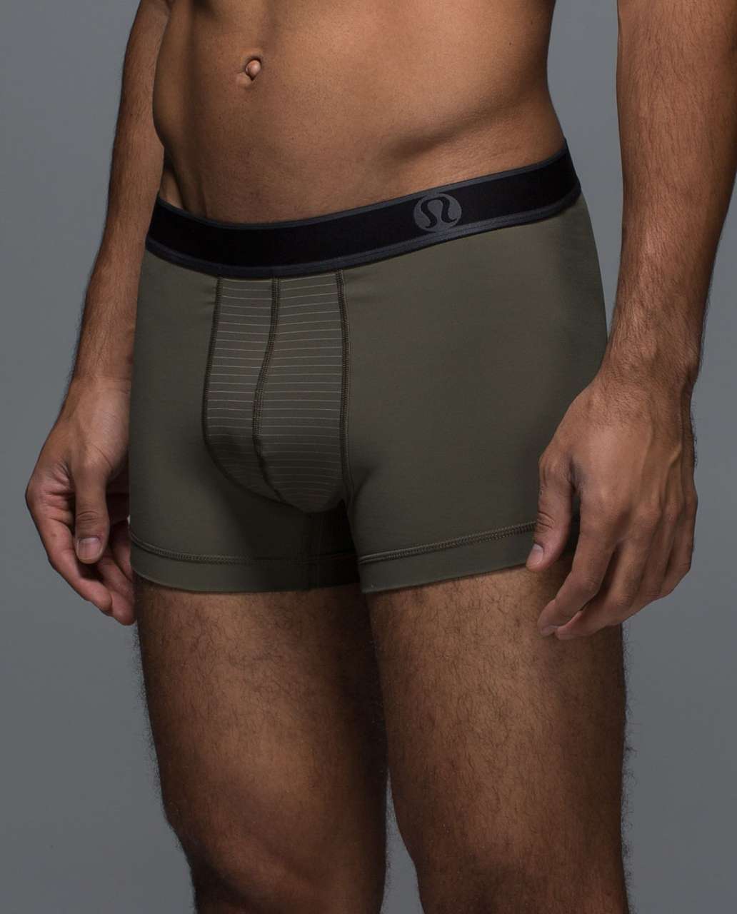 Lululemon Studio Boxer Short - Fatigue Green