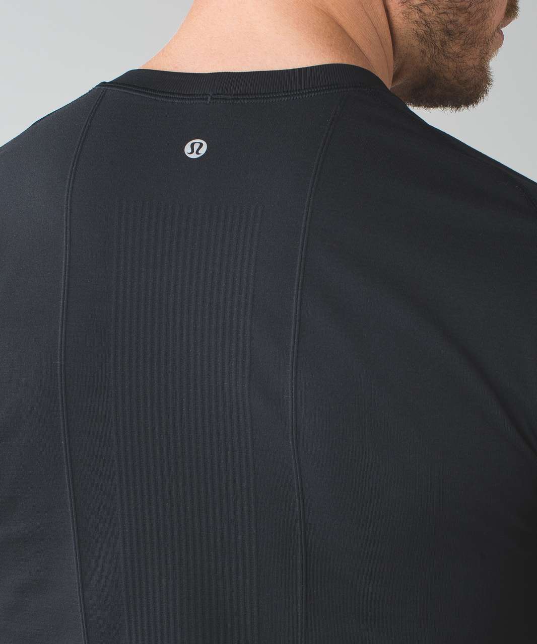 Lululemon Metal Vent Tech Thermal Crew - Black (First Release)