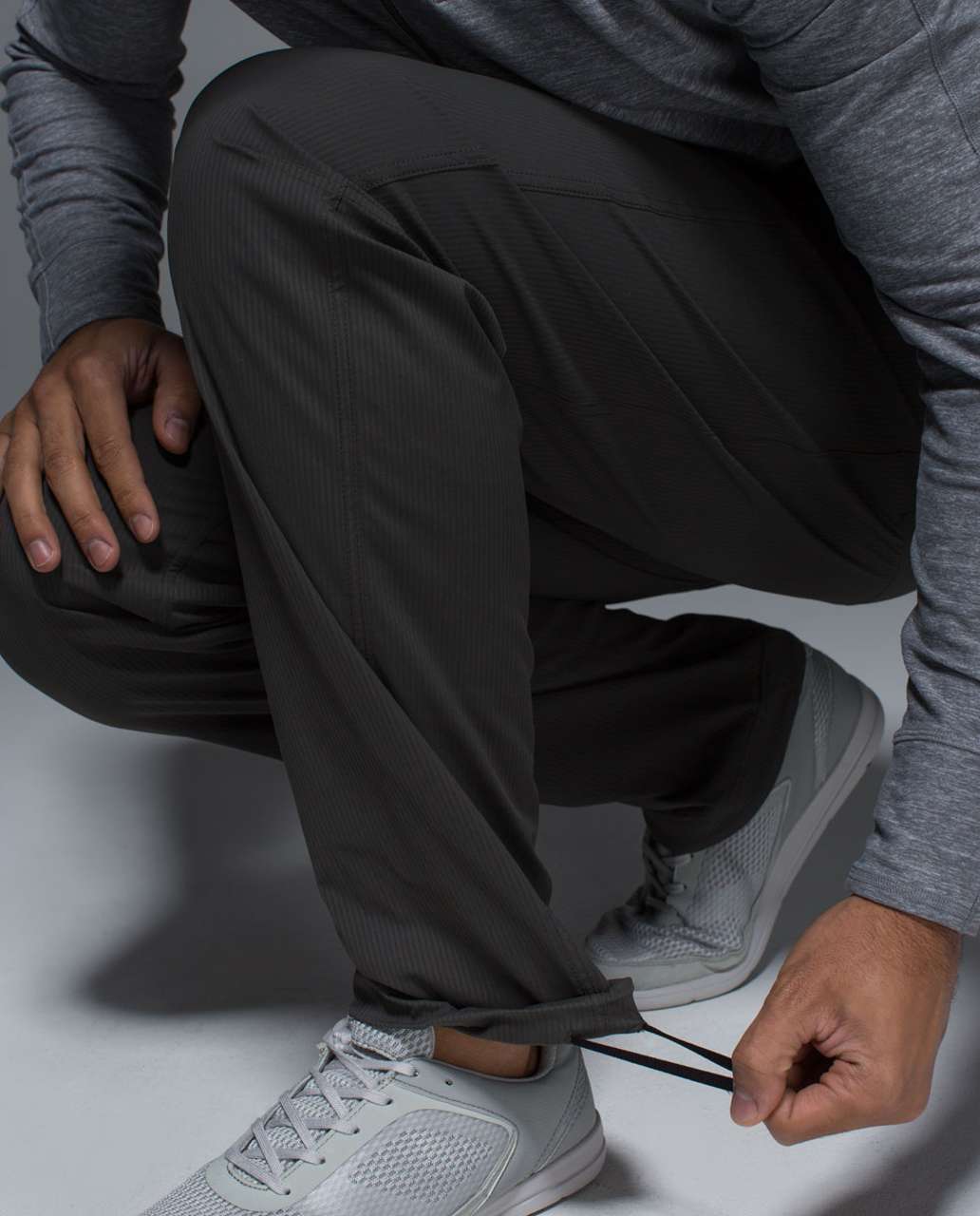 Lululemon Seawall Track Pant 2.0 - Shadow