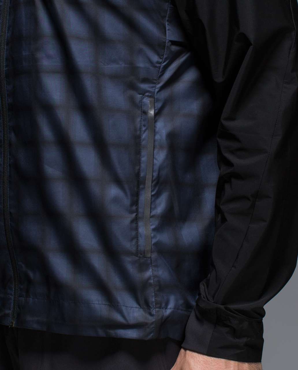 Lululemon Pack-It Jacket - Lynn Check Printed Inkwell Black / Black