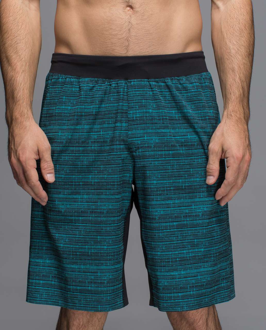 Lululemon Assert Short - Glacier Texture Surge Black / Black