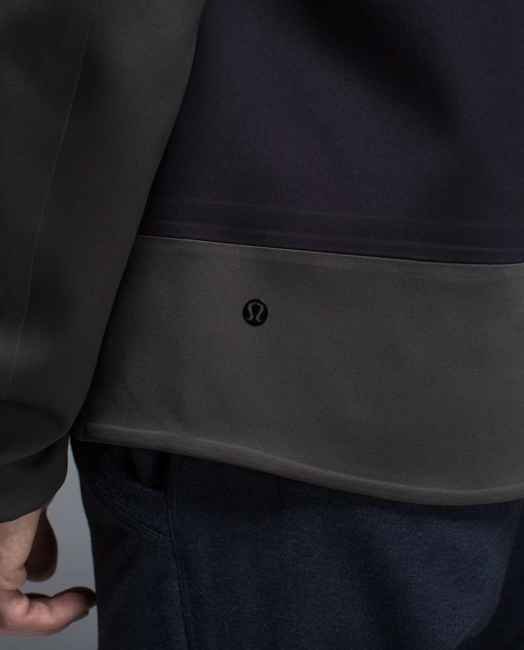 Lululemon Chamber Hoodie - Shadow / Black