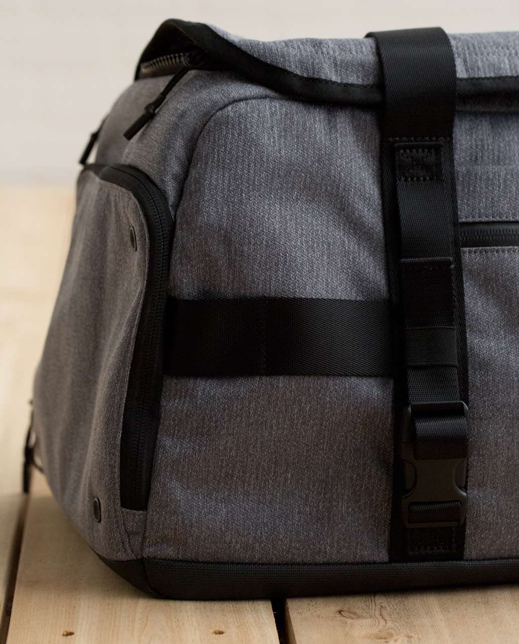 Lululemon Daily Sweat Duffel - Slate / Black (First Release Lululemon Daily Sweat Duffel - Slate / Black (First Release