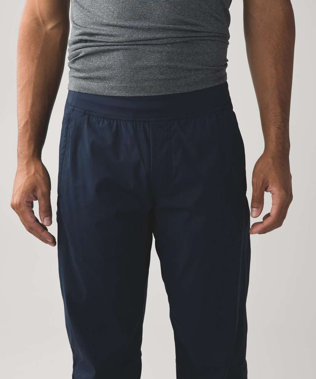 Lululemon Seawall Track Pant 2.0 - Inkwell