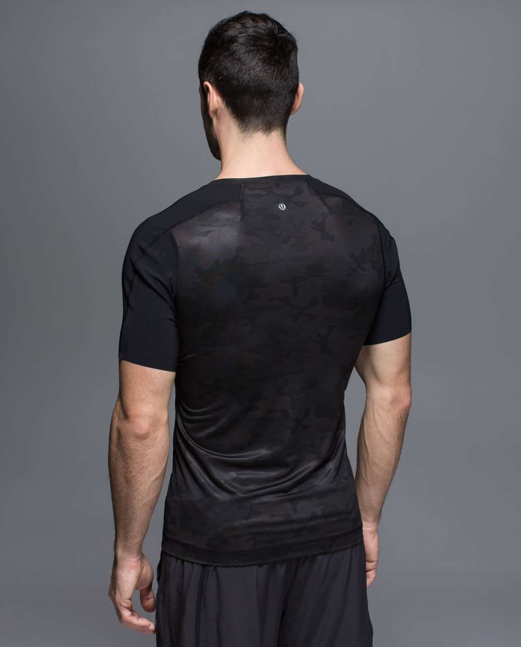 Lululemon Repetition Short Sleeve - Savasana Camo 20cm New Black / Black