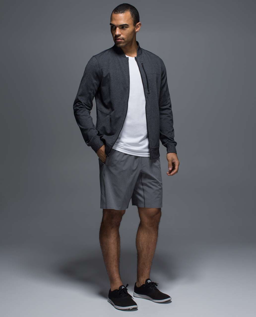 Lululemon Assert Short 9" - Slate / Silver Spoon