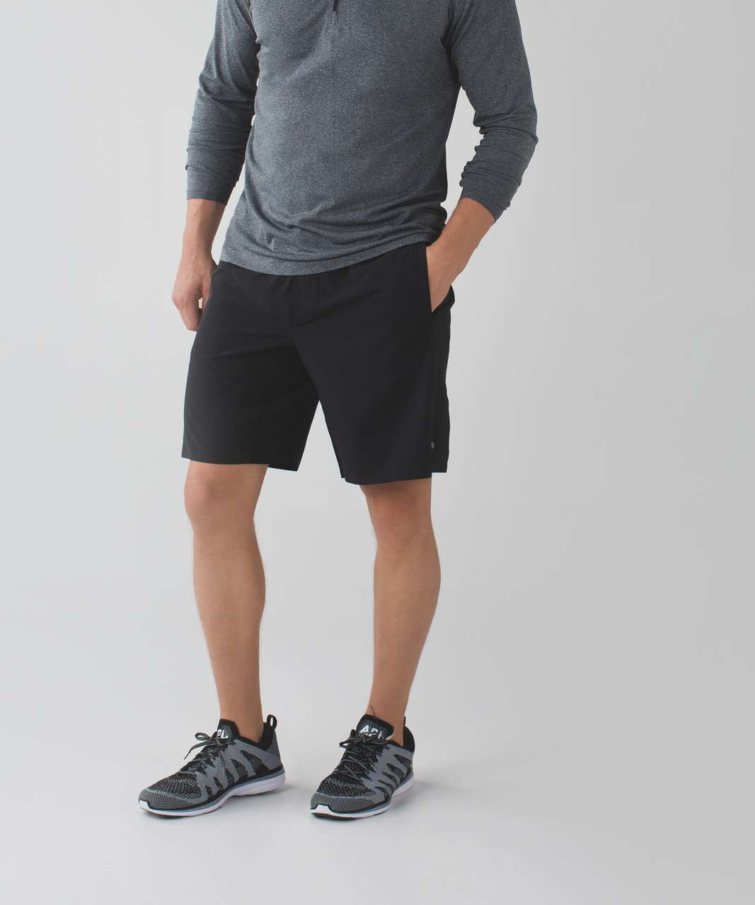 Lululemon Assert Short 9" - Black