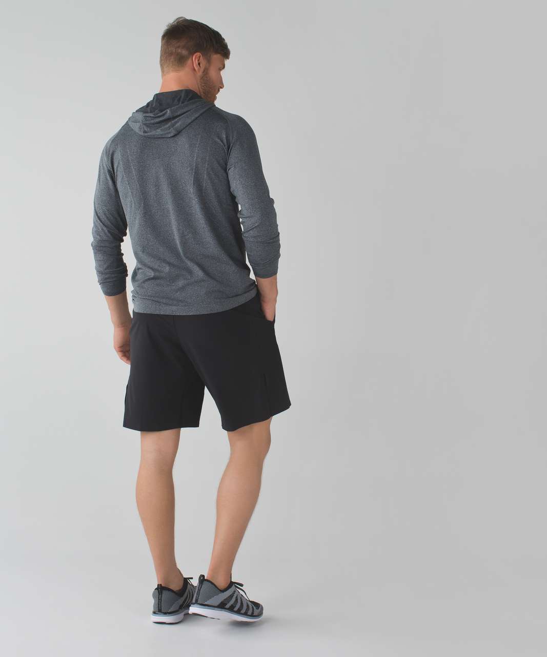 Lululemon Assert Short - Glacier Texture Surge Black / Black - lulu fanatics