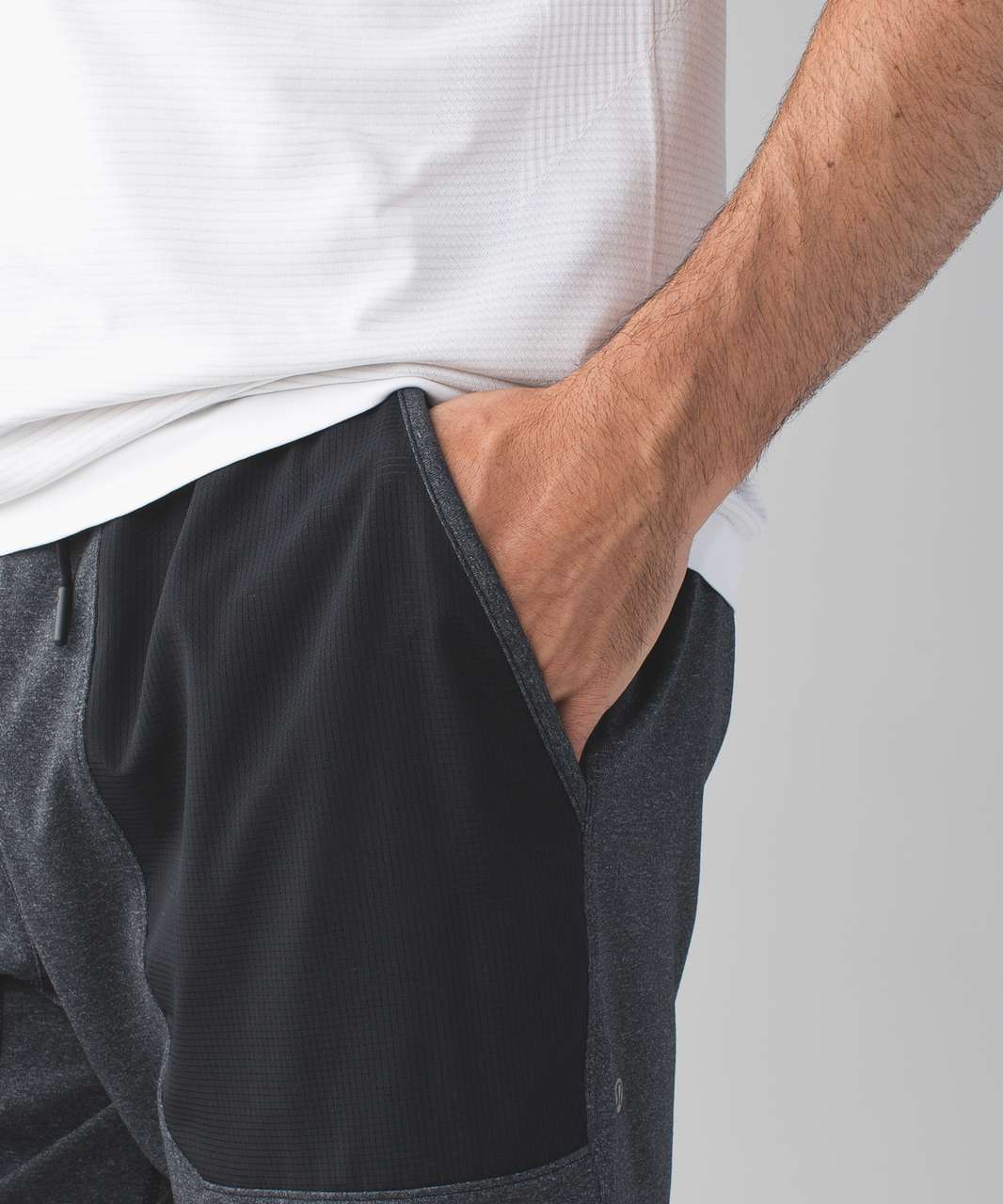 Lululemon Warrior Short - Heathered Black