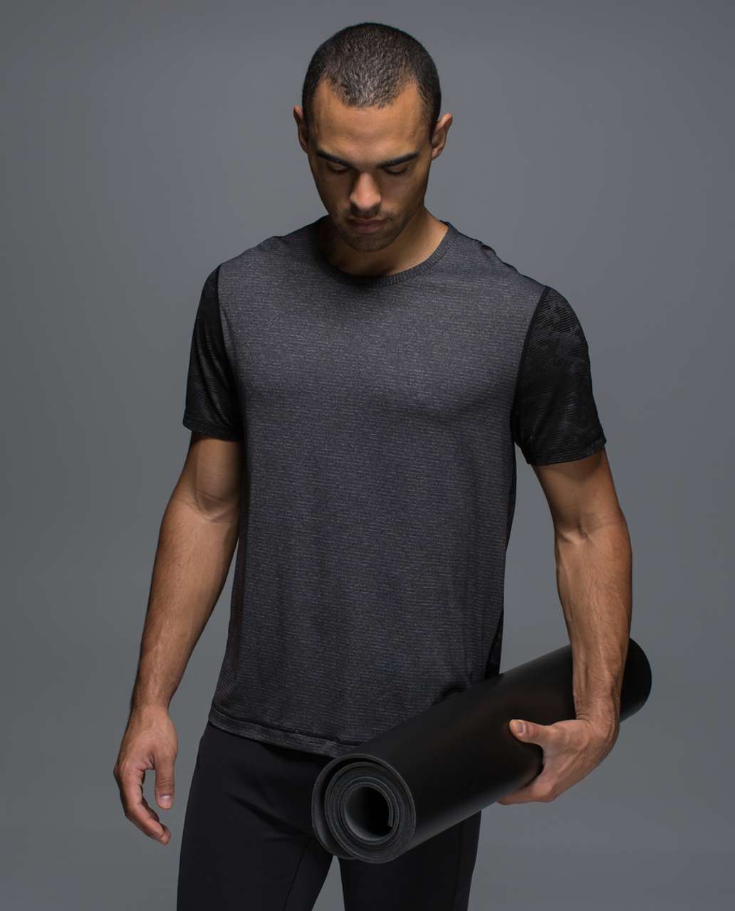 Lululemon Warrior I Short Sleeve - Heathered Black