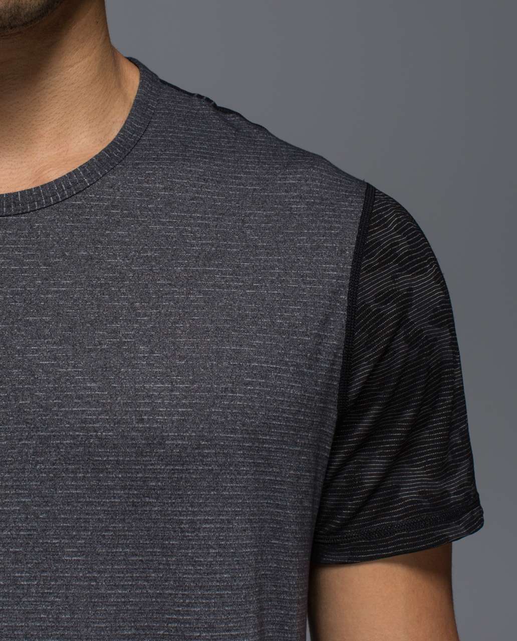 Lululemon Warrior I Short Sleeve - Heathered Black