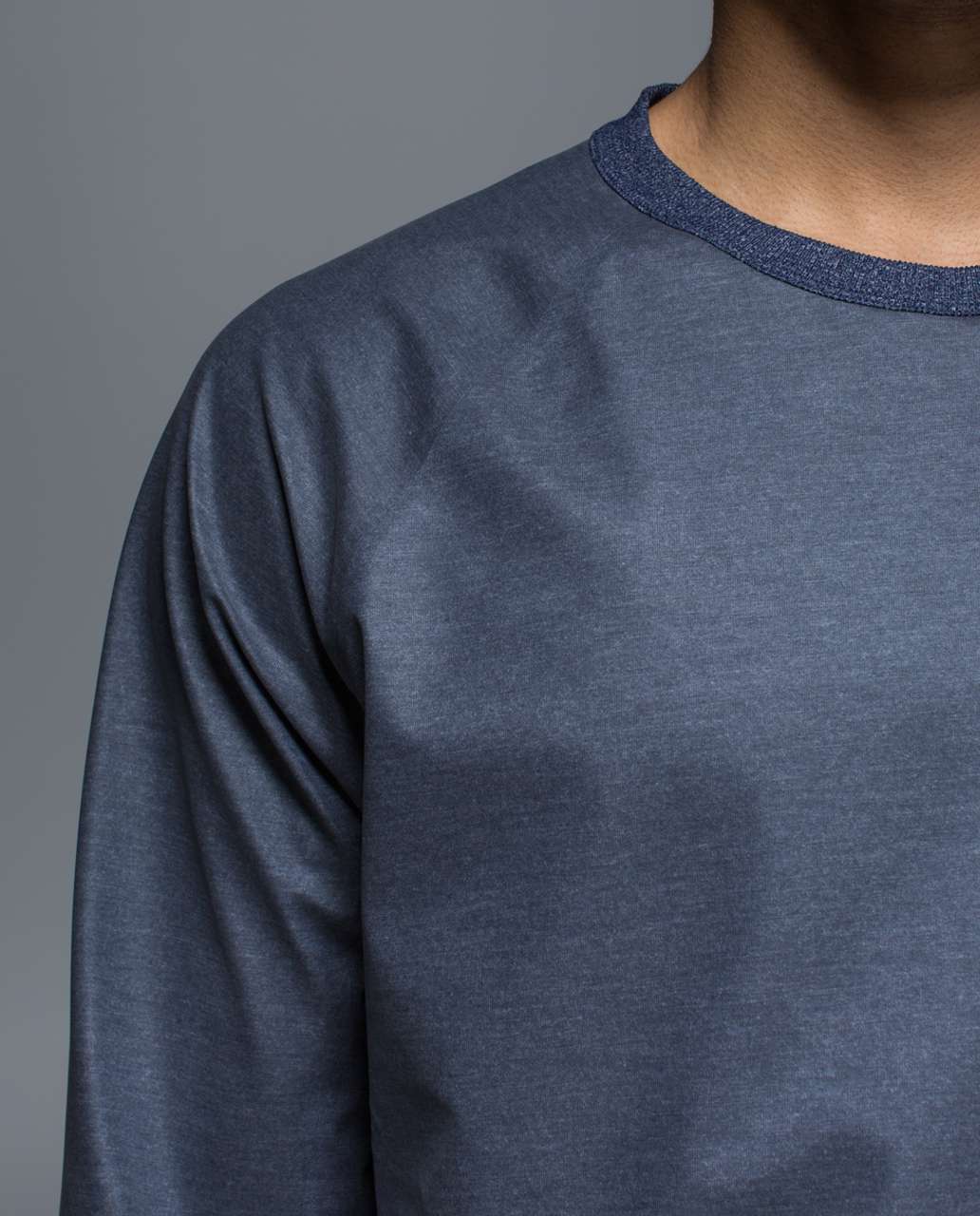 Lululemon Brut Long Sleeve - Heathered Deep Navy / Hawk Blue