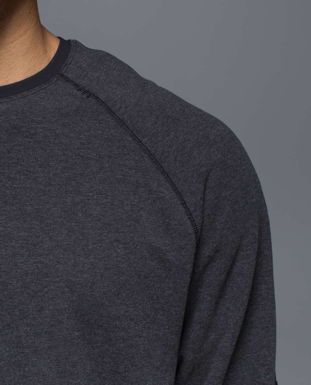 Lululemon Synth Crew - Heathered Black / Black