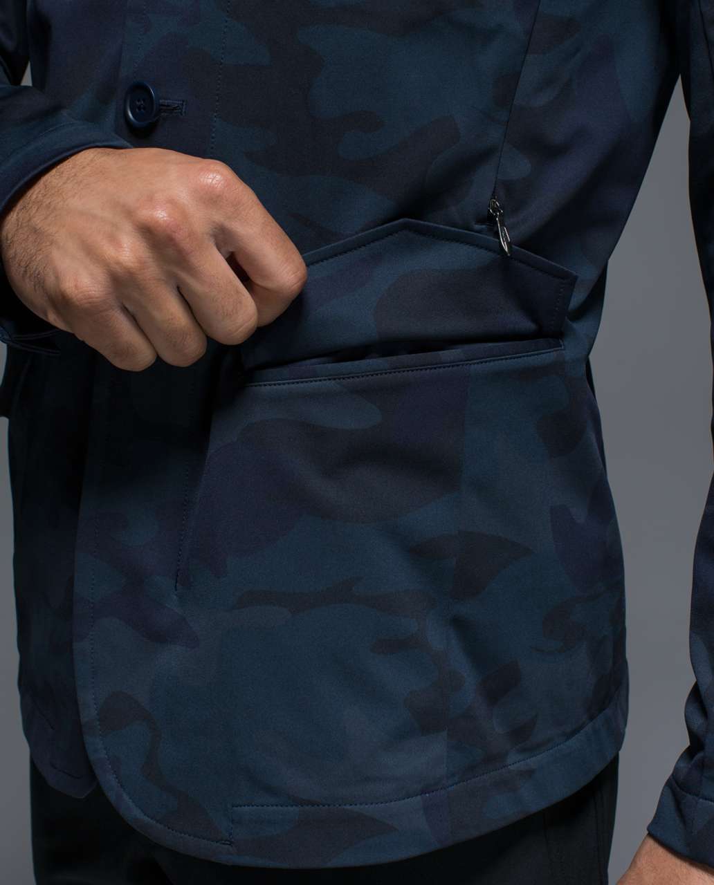 Lululemon MWB Jacket - Hyper Lotus Camo Inkwell Deep Navy