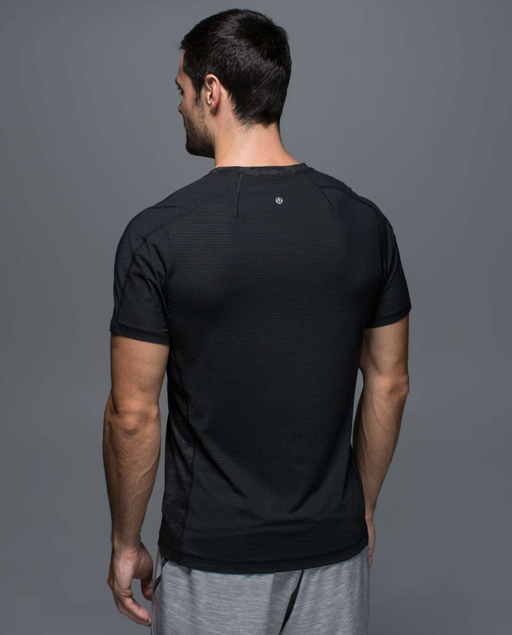 Lululemon Surge Short Sleeve - Black - lulu fanatics