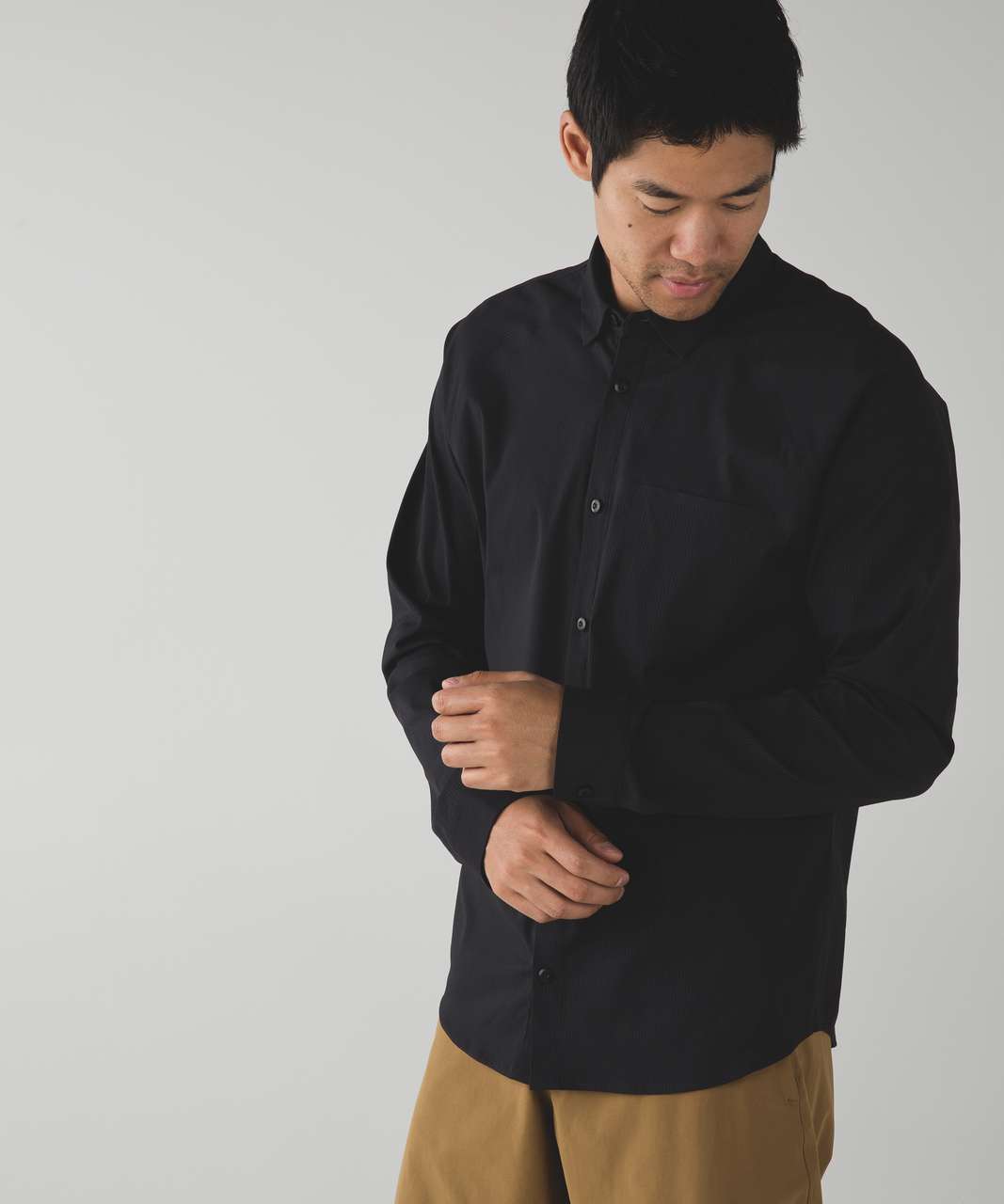 Lululemon Bonded Voyage Long Sleeve Button Down - Black