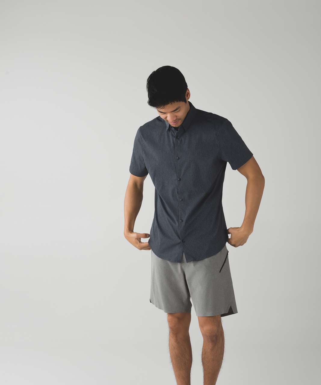 Lululemon The Gamer Button Down - Heathered Black