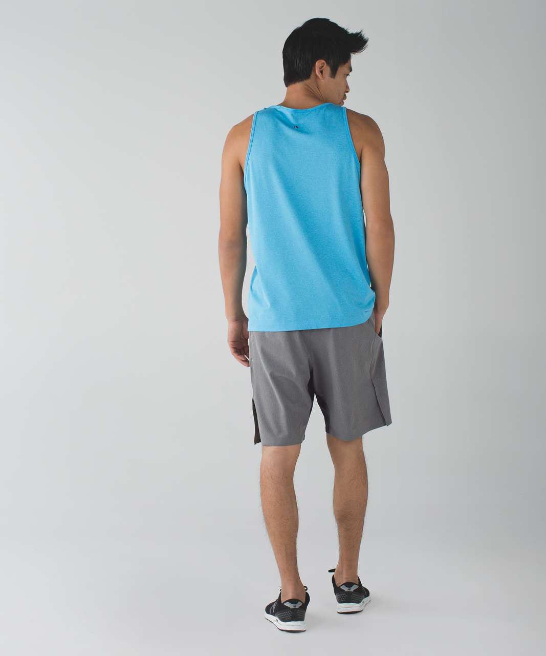 Lululemon Assert Short 9" - Heathered Slate