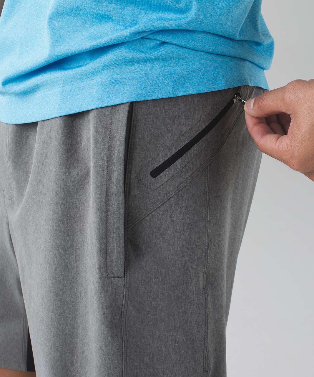 Lululemon Assert Short 9" - Heathered Slate