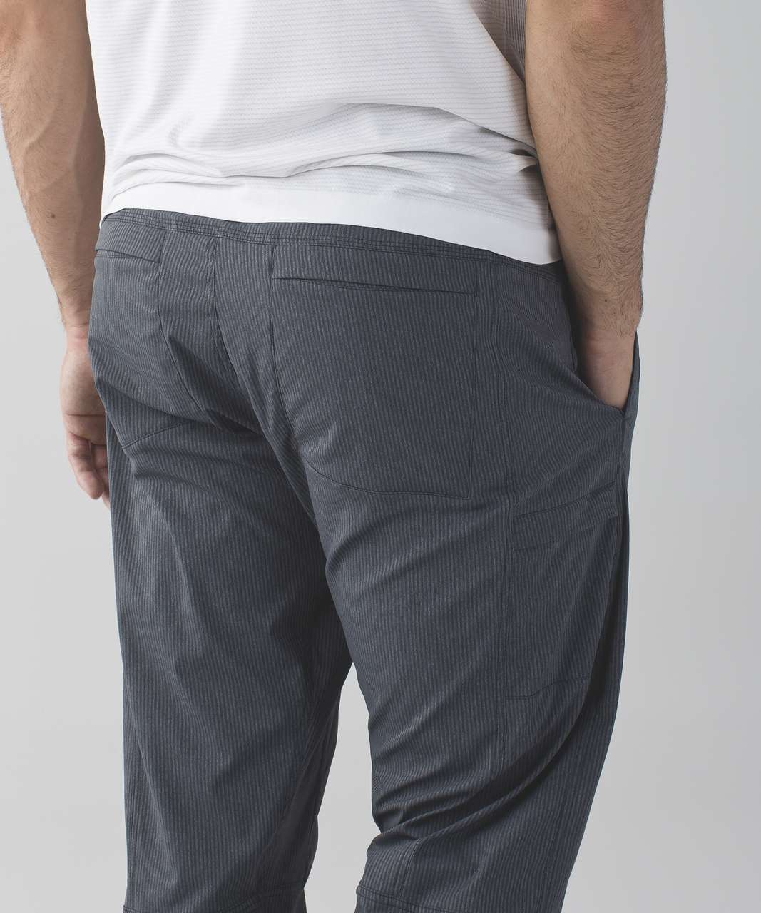 Lululemon Seawall Track Pant 2.0 - Heathered Deep Coal / Deep Coal - lulu  fanatics