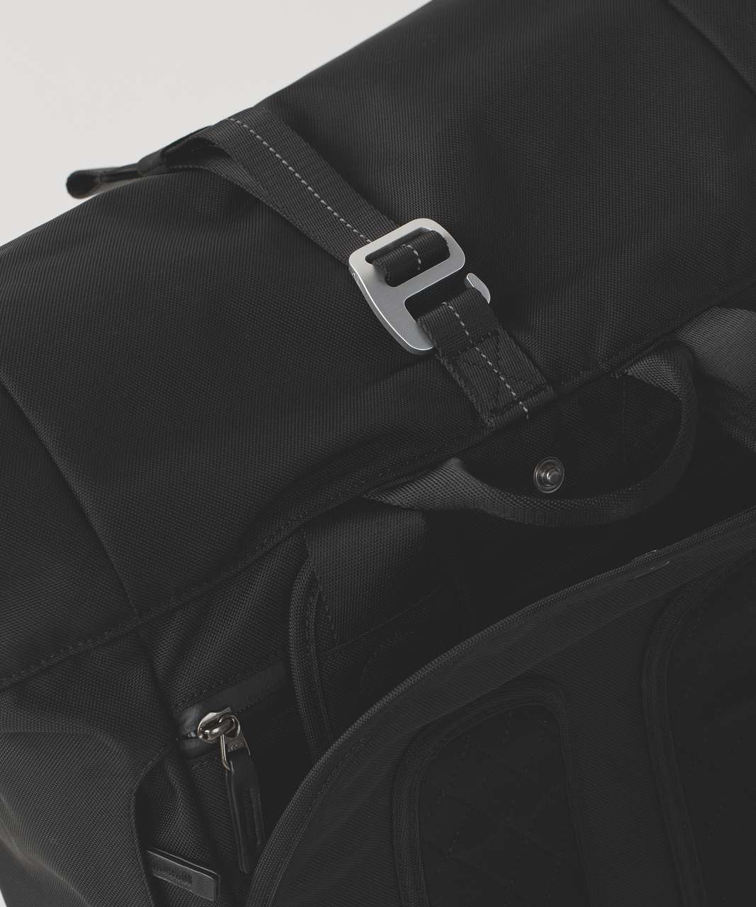 Lululemon Urbanathalon Backpack - Black (First Release)