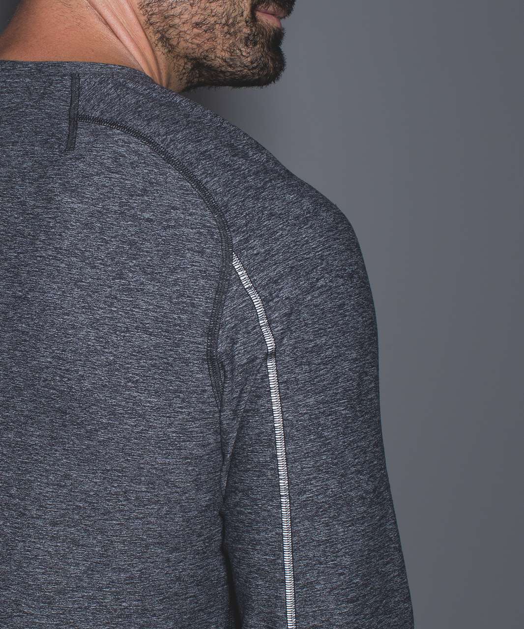 Lululemon Surge Warm Crew *Silver - Heathered Black