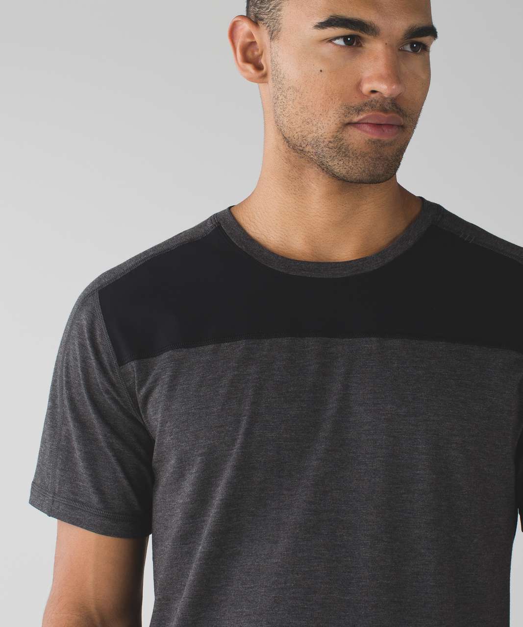 Lululemon The Driver Short Sleeve - Heathered Black