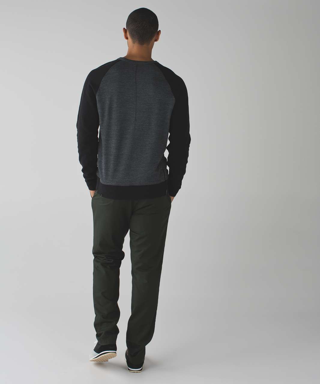 Lululemon Arrival Crew - Heathered Black