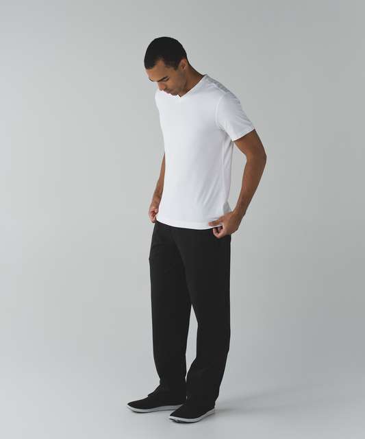 Lululemon Kung Fu Pant 2.0 (Regular) - Black - lulu fanatics