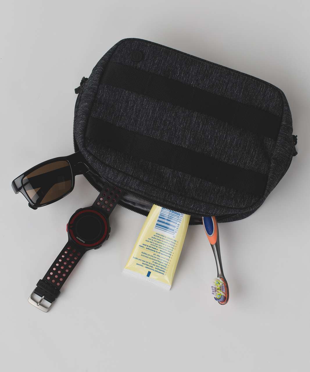 Lululemon Arrival Dopp Kit - Black (First Release)