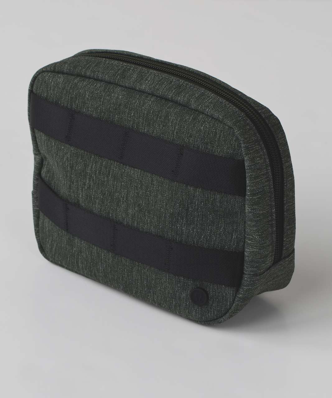 Lululemon Arrival Dopp Kit - Gator Green