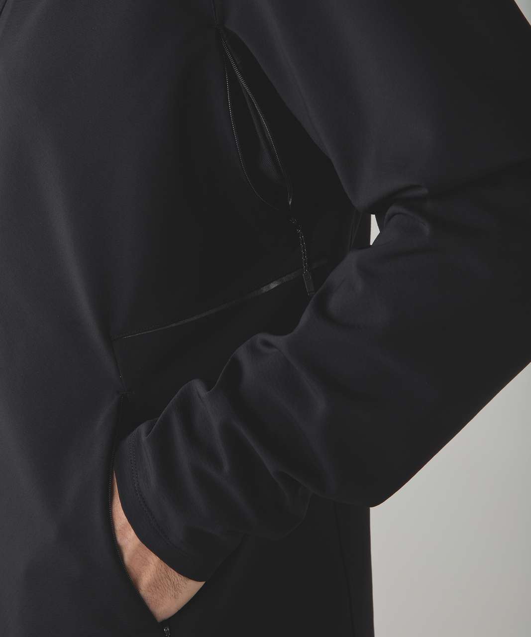 Lululemon Surge Jacket *Vortex - Black