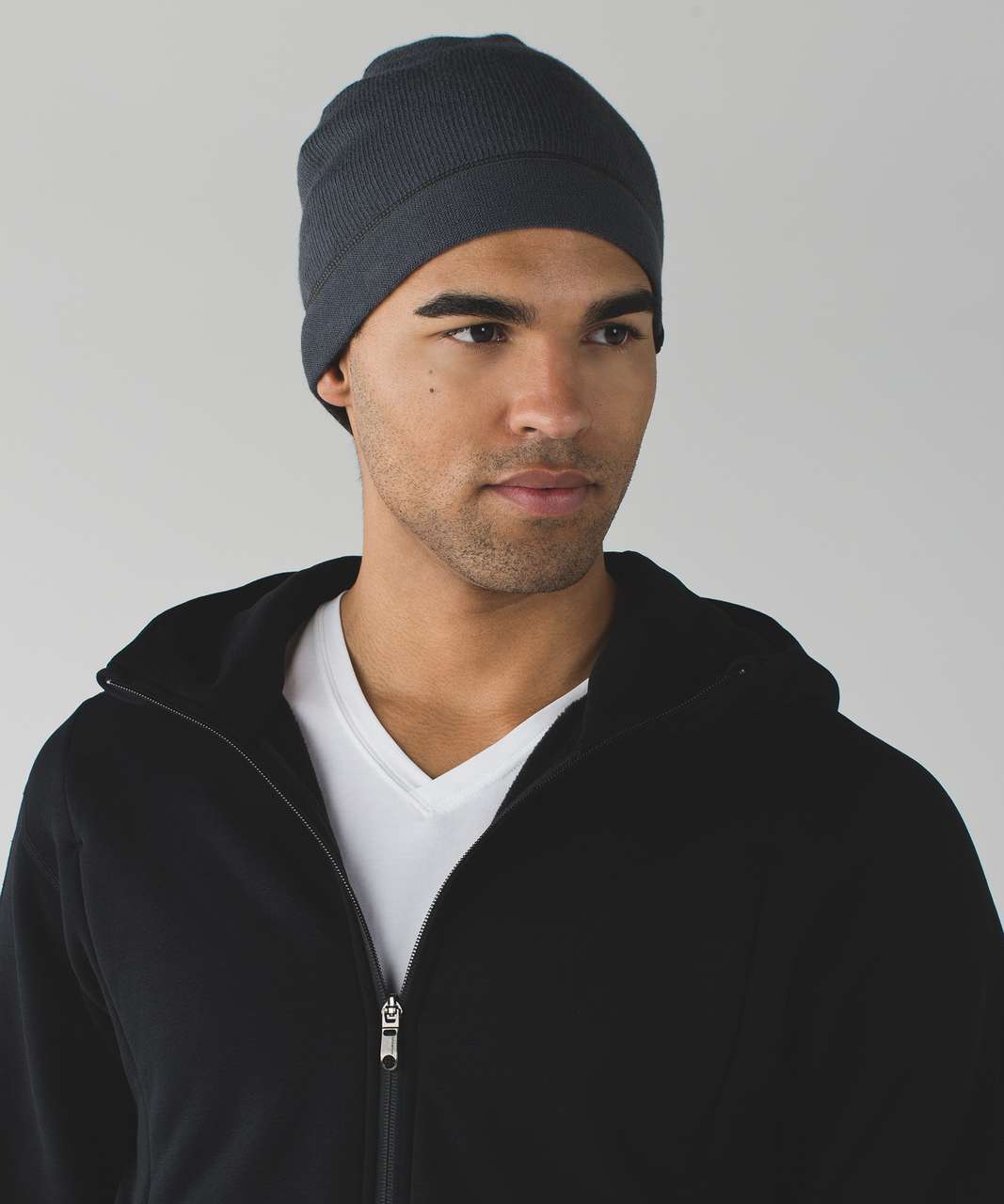 Lululemon Catalyst Beanie - Dark Slate / Kayak Blue