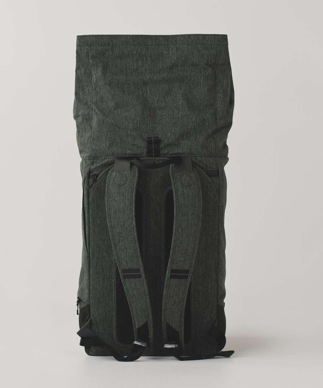 Lululemon Urbanathalon Backpack - Gator Green