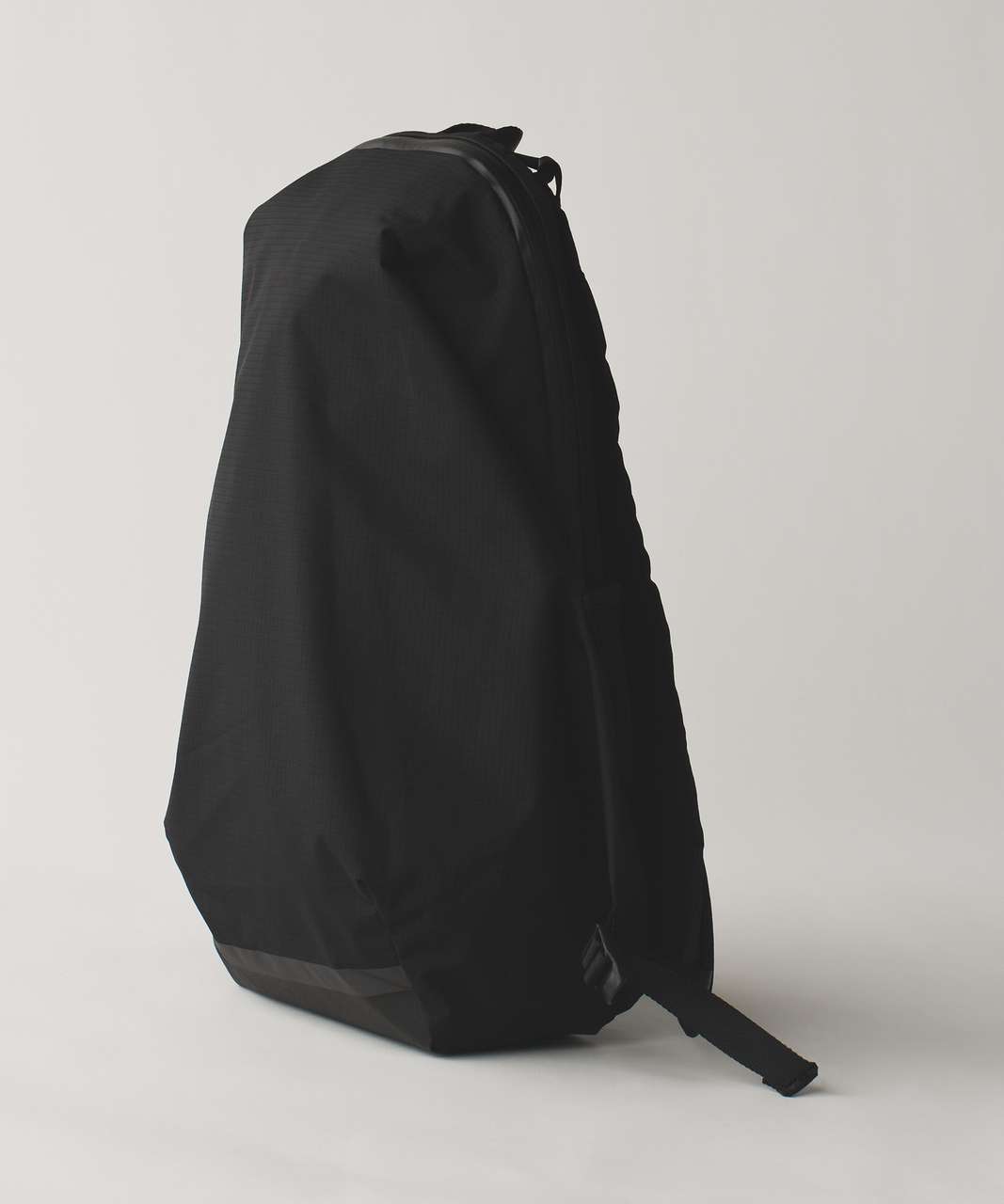 Lululemon Surge Run Backpack - Black