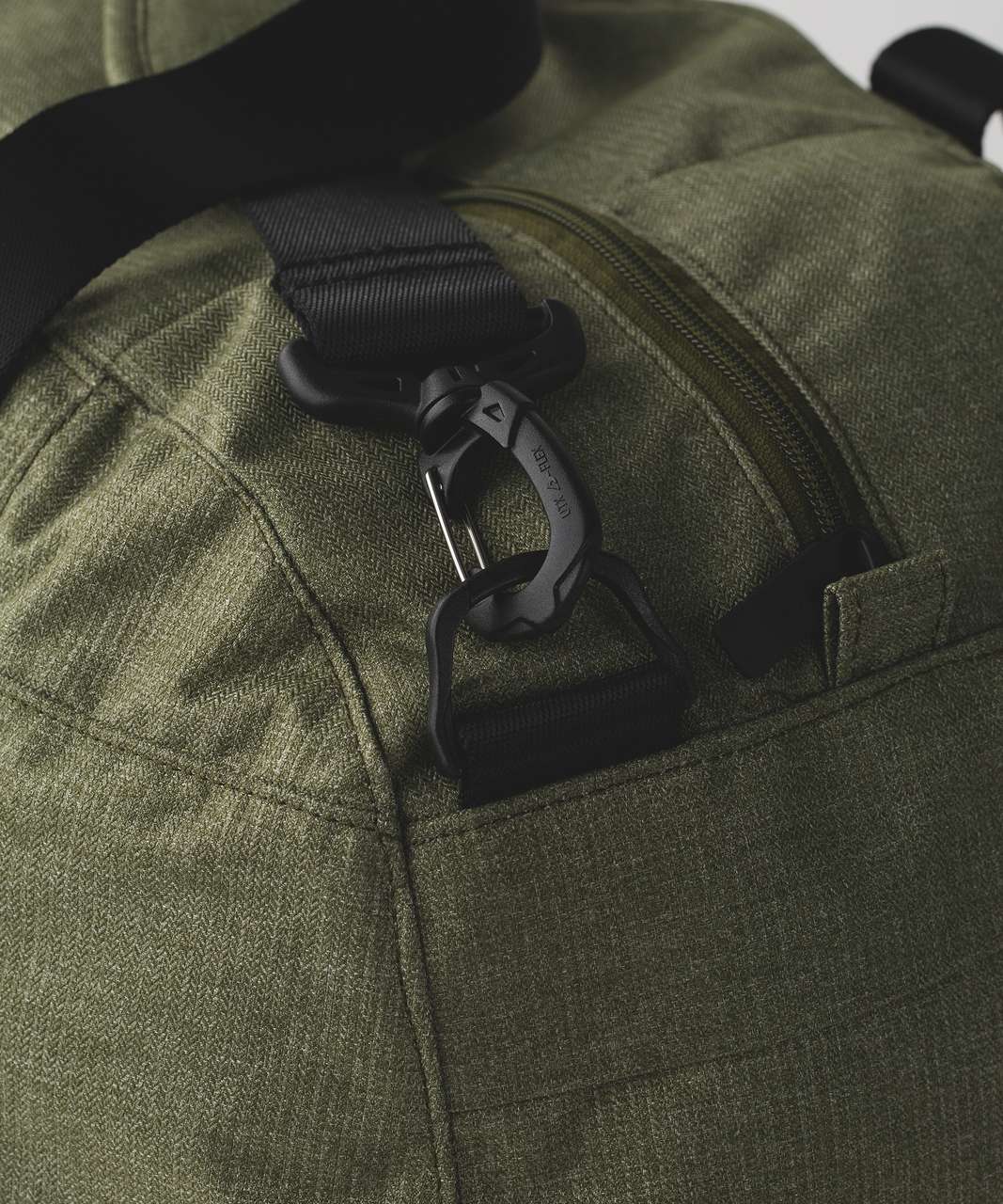 Lululemon Cool Down Duffel - Brave Olive