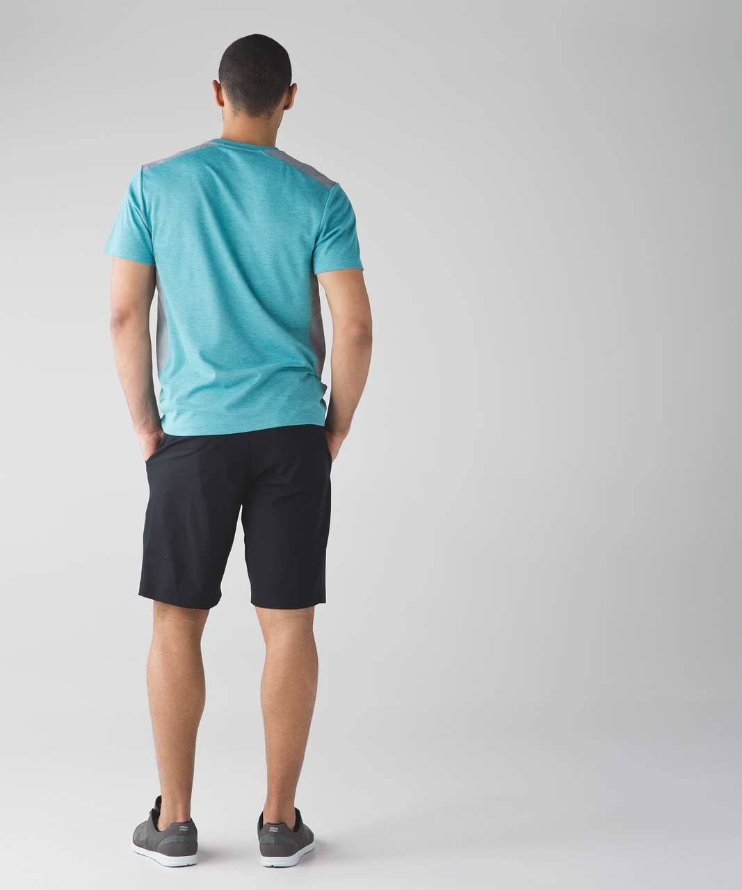 Lululemon Peninsula Short Sleeve - Heathered Bondi Blue / Battleship