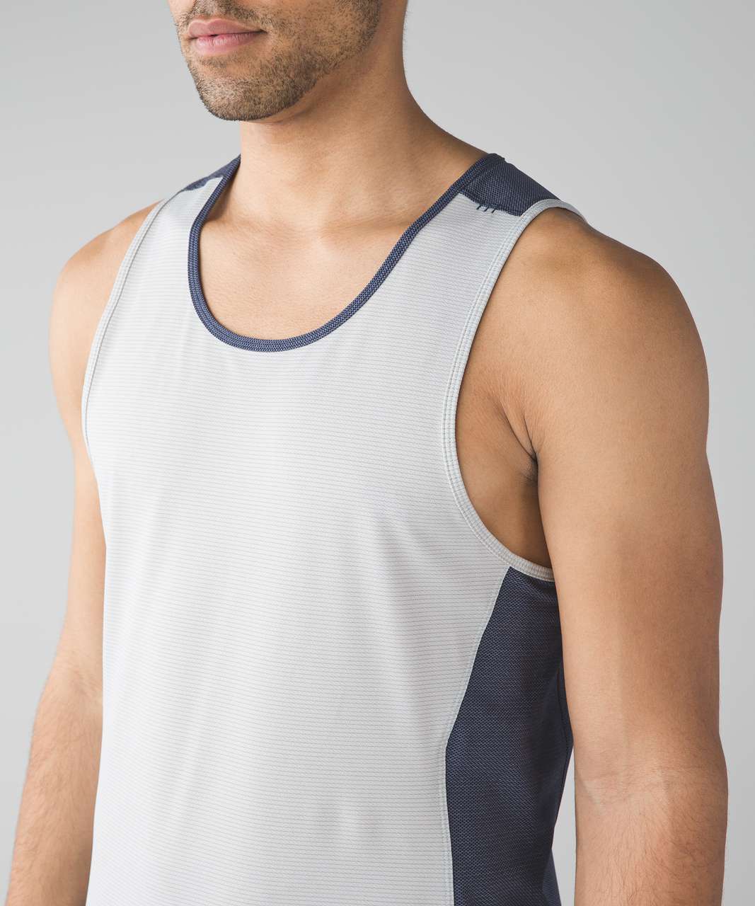 Lululemon Surge Tank - Heathered Silver Spoon / Heathered Deep Navy