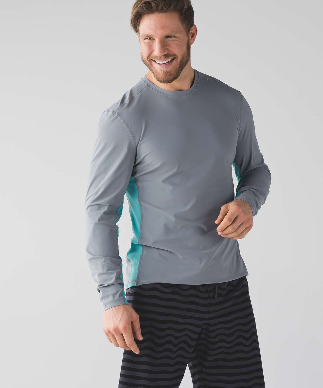 Lululemon Block Out Long Sleeve - Battleship / Arctic Teal