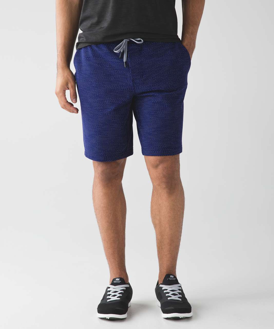 Lululemon Roll Out Short - Hero Blue