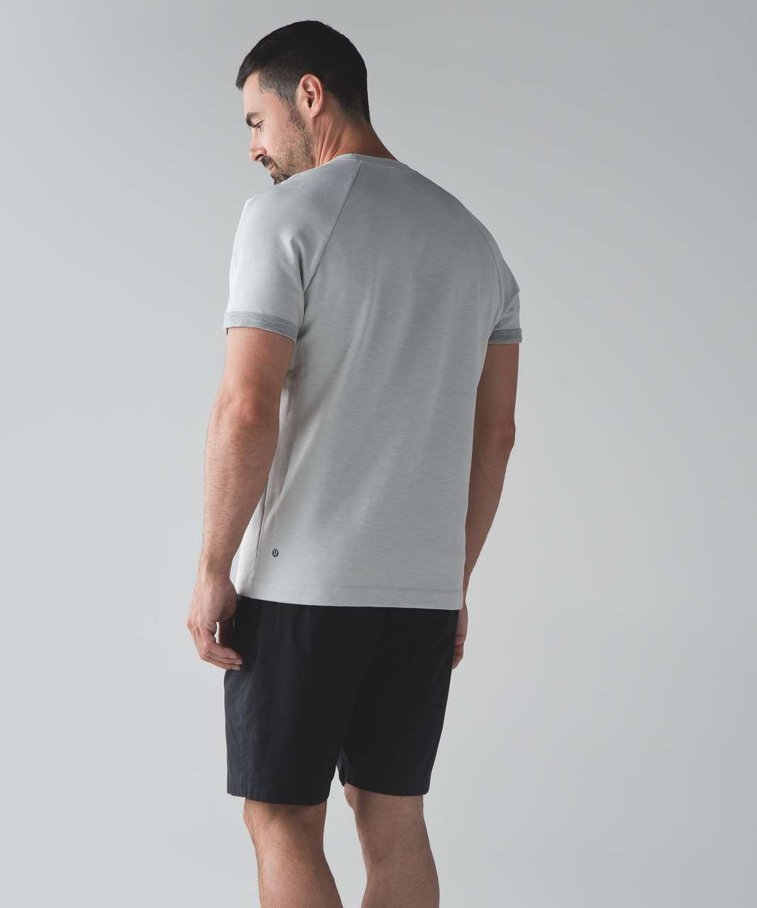 Lululemon Roll Out Crew Short Sleeve - Heathered Silver Spoon